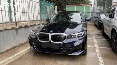 Электромобиль BMW i3 526km 2022