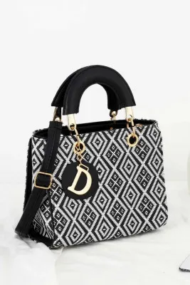 Женская сумка с вышивкой B-BAG BP-4284O Чёрно-белый