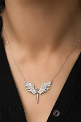 Серебряное ожерелье, модель: ангел с белыми камнями pp2203 Larin Silver