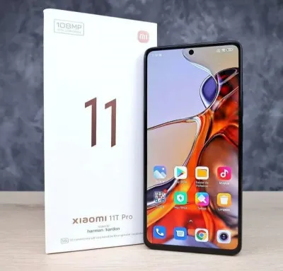 Смартфон Xiaomi Mi 11 Pro