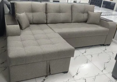 Комфортный глубокий угловой диван с выдвижным механизмом