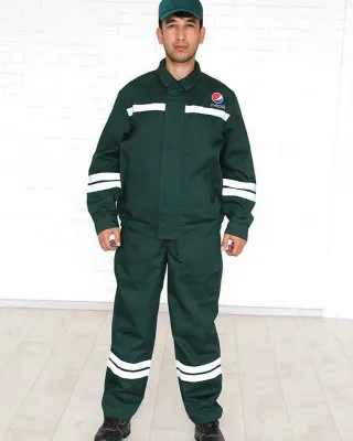Демисезонный рабочий костюм (зеленый)