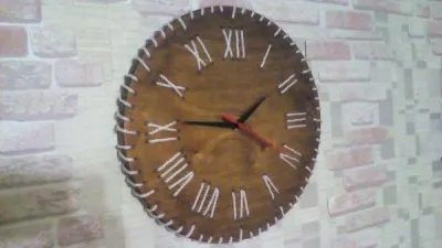 Настенные часы из дерева