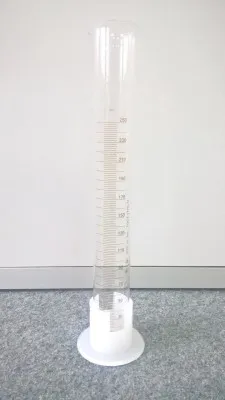 Цилиндр с делением на стеклянной основе с носиком 10 мл