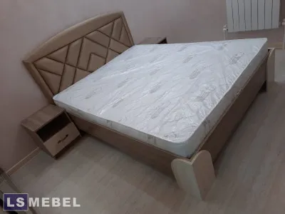 Кровать №9