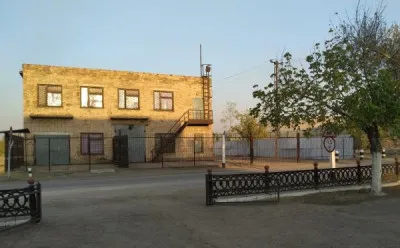 Продается 2-этажное здание в г. Алмалык, промзона