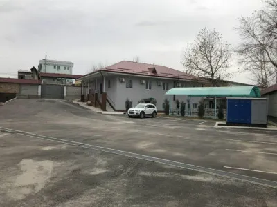 База 55 соток недалеко от Мирзо-Улугбекского воен госпиталя
