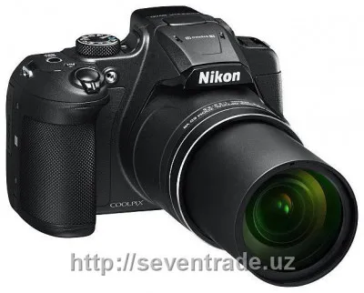 Цифровой фотоаппарат Nikon Coolpix B700
