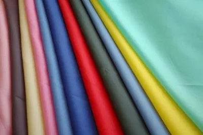 Ткань из синтетических волокон для пошива одежды